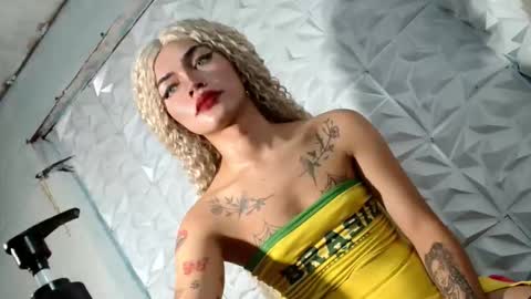 Snapshot of sexyhotbabe18 chatting on 03.02.26 sexyhotbabe18 online show from 03.02.26