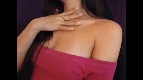 Snapshot of sexyideusa chatting on 12.28.24 Sexy online show from 12.28.24