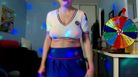 Jenny online show from 09.10.25