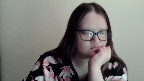 Snapshot of sexykitty_2 chatting on 01.16.25 Kate online show from 01.16.25