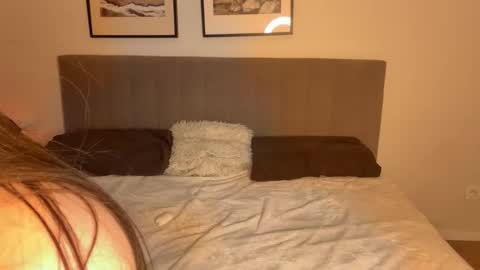 Snapshot of sexylabubu chatting on 11.19.25 arya online show from 11.19.25