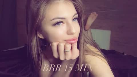 Snapshot of sexylabubu chatting on 11.26.25 arya online show from 11.26.25