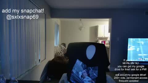 sexylax69 online show from 10.17.25