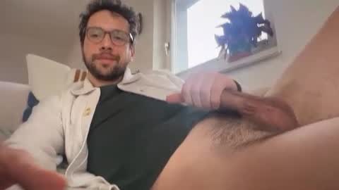 Snapshot of sexyleo8282 chatting on 02.08.26 sexyleo8282 online show from 02.08.26