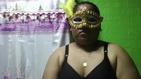 Snapshot of sexyloves143 chatting on 09.17.25 sexyloves143 online show from 09.17.25