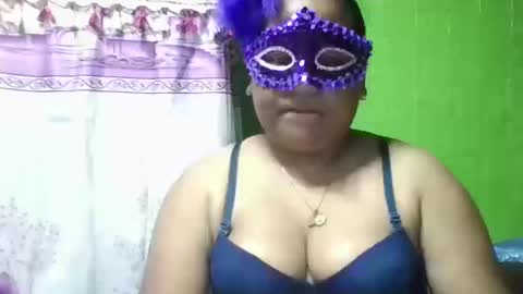 Snapshot of sexyloves143 chatting on 09.23.25 sexyloves143 online show from 09.23.25