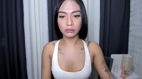 maxine online show from 10.25.25