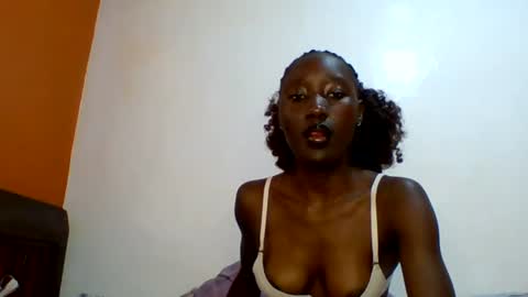 sexylucia5 online show from 06.18.26