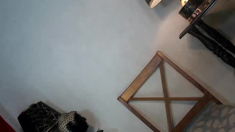 Queen Sofia online show from 01.30.25