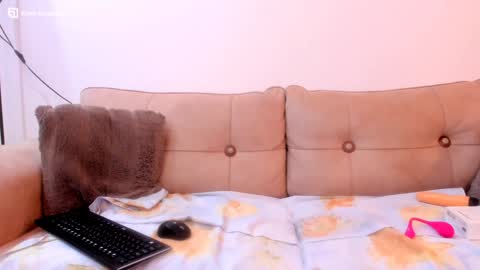 Snapshot of sexymaja77 chatting on 02.08.25 David online show from 02.08.25