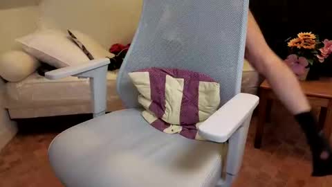 Vincent Vega online show from 12.20.25