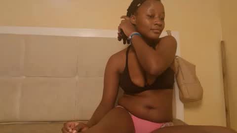 Miss mia online show from 09.21.25