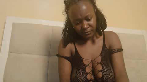 Miss mia online show from 09.26.25