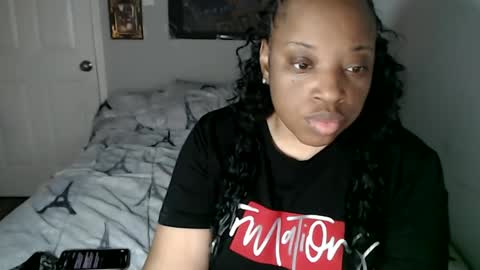 SexyMona online show from 10.14.25