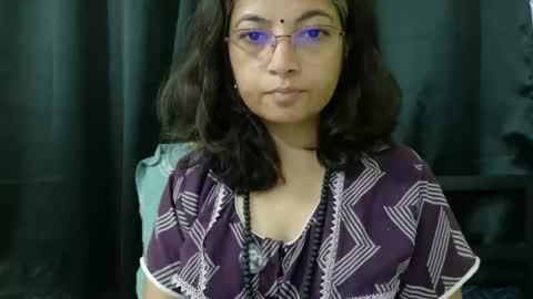 Snapshot of sexyniharika chatting on 10.30.25 Niharika online show from 10.30.25