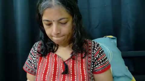 Snapshot of sexyniharika chatting on 11.04.25 Niharika online show from 11.04.25