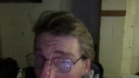 Snapshot of sexynitch69 chatting on 12.18.25 SexyBitch69 online show from 12.18.25