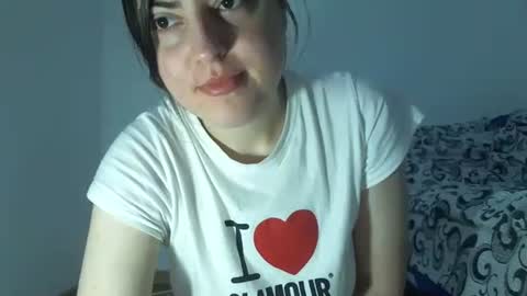 Snapshot of sexynyu18 chatting on 02.01.25 Alex online show from 02.01.25