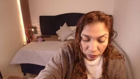 Snapshot of sexyrachel_ chatting on 05.06.26 R A C H E L online show from 05.06.26