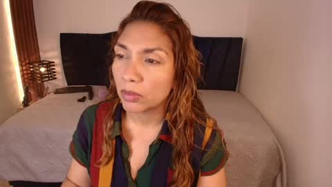 Snapshot of sexyrachel_ chatting on 05.11.26 R A C H E L online show from 05.11.26