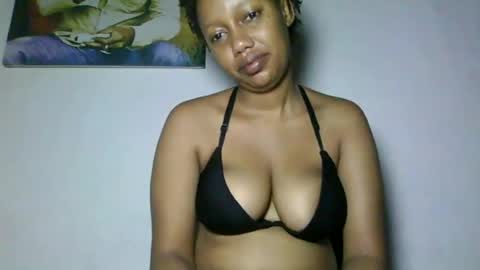 Snapshot of sexyred1738 chatting on 06.21.26 sexyred1738 online show from 06.21.26