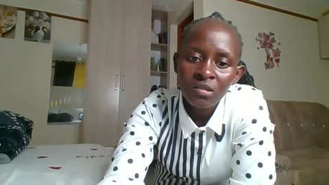 sexyreddebony online show from 12.14.24