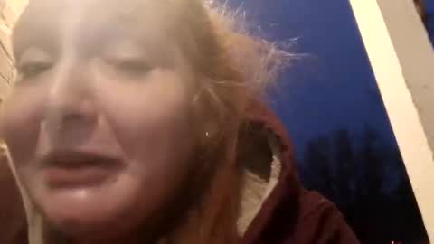 Snapshot of sexyscarlettspitfire chatting on 12.19.25 sexyscarlettspitfire online show from 12.19.25