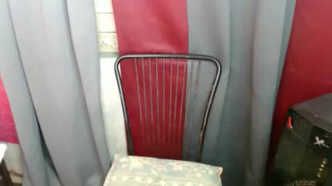 Snapshot of sexyseductionxx chatting on 09.22.25 carl online show from 09.22.25