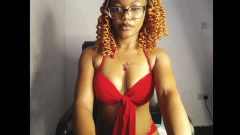 Darkskinned Rae online show from 04.09.26