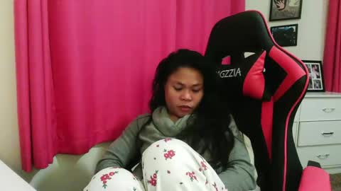 sexysmiley109 online show from 12.17.25