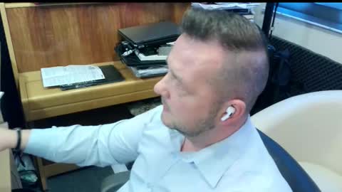 Snapshot of sexysteve80 chatting on 10.27.25 sexysteve80 online show from 10.27.25