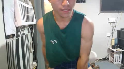 sexystrongcum online show from 02.22.26