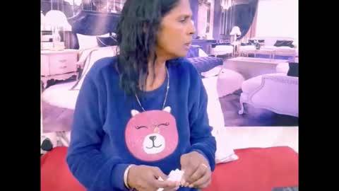 sexyva4u2luv online show from 05.19.26