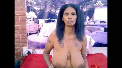 sexyva4u2luv online show from 05.20.26