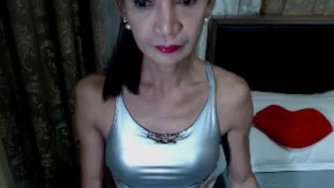 Snapshot of sexyvictoriaxxx69 chatting on 10.25.25 Victoria online show from 10.25.25
