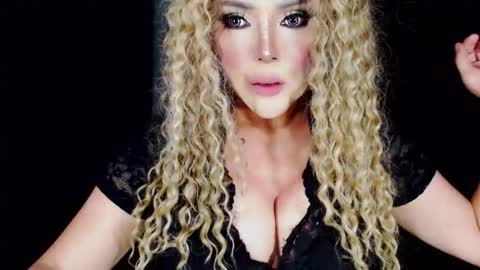 Audrey Maristela online show from 09.09.25