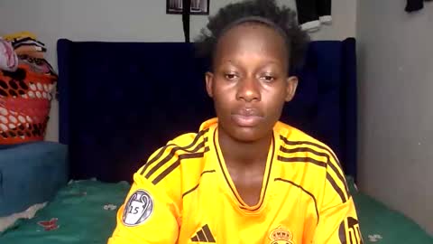 sexywife214537 online show from 12.19.25