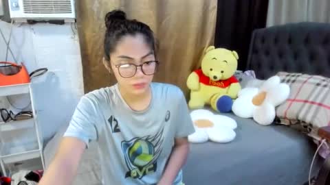 Xenaaa online show from 10.30.25