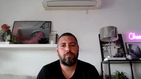 Snapshot of sexyyturkk chatting on 11.25.25 Arda online show from 11.25.25