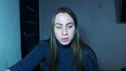 Snapshot of sexyyuliia777 chatting on 11.28.25 Yuliia online show from 11.28.25