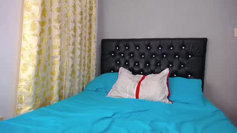 Snapshot of sexyzahara_h chatting on 12.02.24 zahara online show from 12.02.24