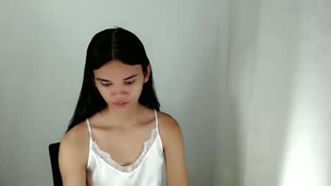 Snapshot of sexyzendaya_69 chatting on 10.08.25 Zendaya online show from 10.08.25