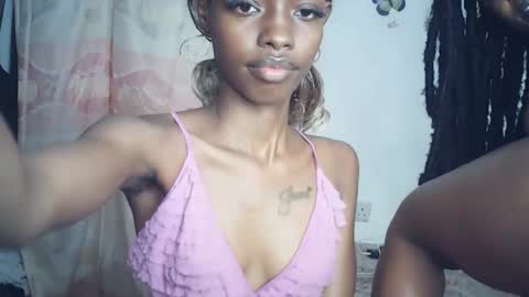 sexyzuriel online show from 04.02.26