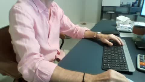 Snapshot of sg2408 chatting on 07.13.26 sg2408 online show from 07.13.26