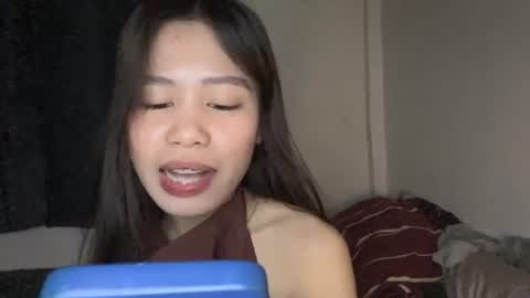 Snapshot of shachihexa chatting on 06.27.26 Shachi online show from 06.27.26