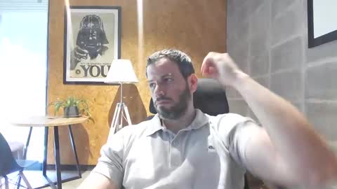 Snapshot of shad0w_hunter chatting on 01.03.25 shad0w_hunter online show from 01.03.25