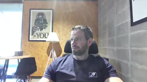 Snapshot of shad0w_hunter chatting on 03.06.25 shad0w_hunter online show from 03.06.25