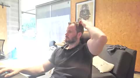 shad0w_hunter online show from 04.27.26