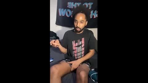 Snapshot of shadow_ps7 chatting on 10.31.25 Shadow online show from 10.31.25