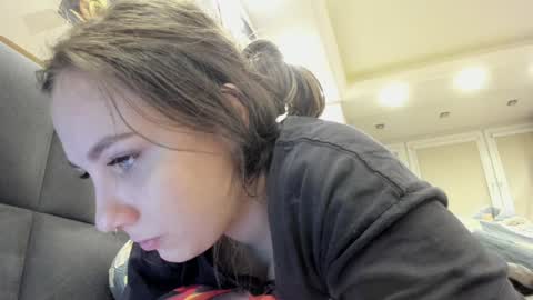 Snapshot of shadow_raffi chatting on 12.16.24 shadow_raffi online show from 12.16.24